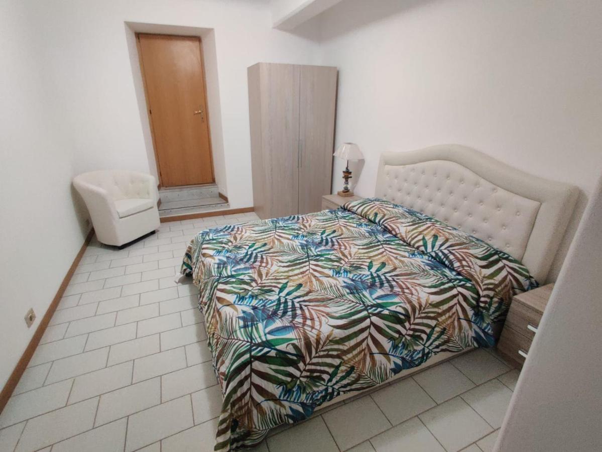 Dal Castello Alle 5Terre La Spezia Bagian luar foto